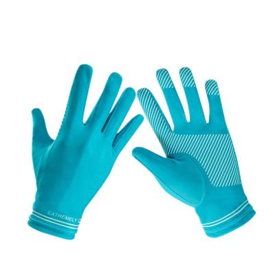 China Hot Selling Summer Full Savior Ice Silk Sunscreen Gloves Fashion Wholesale Anti UV Cooling Training Riding Gloves For Sport for sale