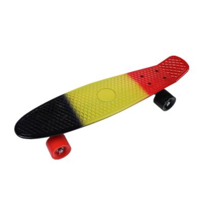 China Young Skateboards Outdoor Custom Colorful Deck Skateboard Shop For Skateboards for sale