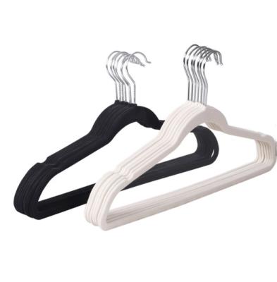 China Custom Modern Professional Ultra Thin Space Saving 360 Degree Non Slip Assembled Velvet Hangers Wholesale for sale