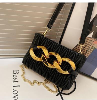 China 2021 New Fashion/Trend Design Chain Shoulder Bag Straddle Lady Pinch Handbag Dinner Bag Luxury Fashion Mini Bag for sale