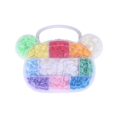 China Viable High Quality Wholesale 10 Colors Back Shape Storage Boxed T5 Button Snaps Plastic Clothing Button for sale