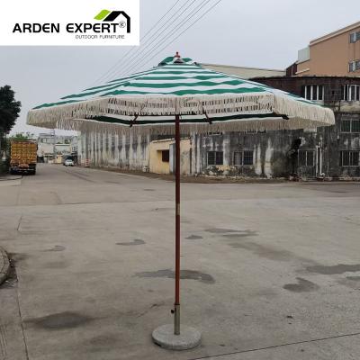 China Sun Wind Rain Proof Energy And Comfort Umbrella Sun Shade With Wheels Parasol Beach Umbrella Coastal Beach Umbrella With Pizza Shape Base for sale