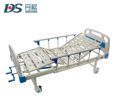 China Comfortable Adjustable Durable Economical Medical Furniture Hospital Manual 2 Crank Nursing Bed For Patient for sale