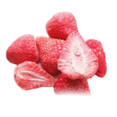 China China factory supply dry candy freeze dried open valve strawberry FD fruit chocolate coated materials for sale