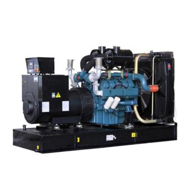 China 110 V 220 V Dieselgenerator mit Dynamoalternator und 6 L-Motorkylinder zu verkaufen