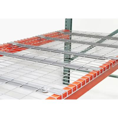 Cina OEM Heavy Duty Pallet Racking Sistema di ripiani con rivestimento in polvere Galv Wire Mesh Decking in vendita