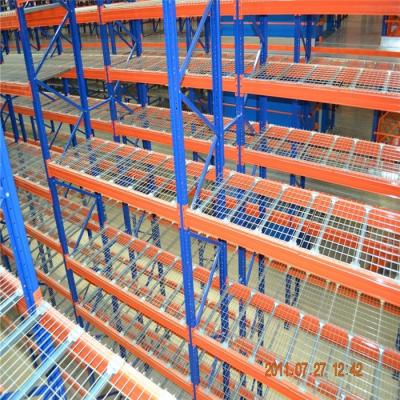 China Wire Mesh Decking Duurzame, aanpasbare en efficiënte opslagoplossing voor magazijnen Te koop