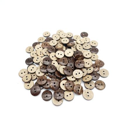 China Sustainable Coconut Buttons Shape New Handmade Natural Coconut 16 L 18 L For Shirt for sale