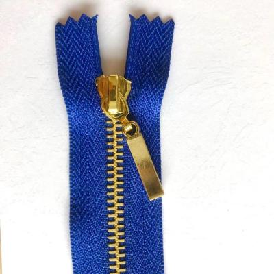 China Auto Lock Good Quality Metal Zipper Custom #3/#5 Bite Zipper For Clothing for sale