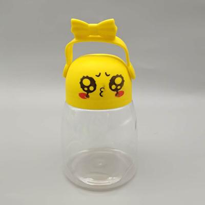 China Upright Plastic PET Plastic Jar Empty Freshness Preservation Candy Food Grade Candy for sale