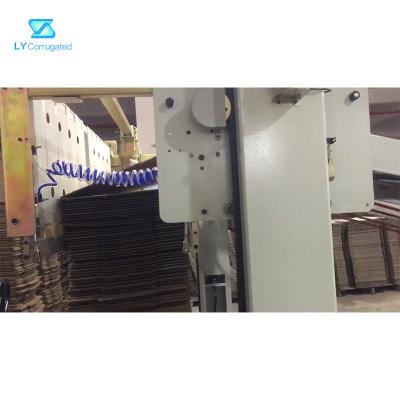 China 300mm Flexo Printing Slotting Machine , Carton Lead Edge Feeder for sale