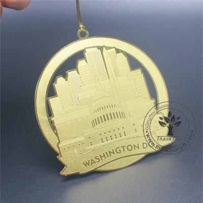 China Metal Christmas Gift Gold Color Washington DC Engraved Christmas Ornament for sale