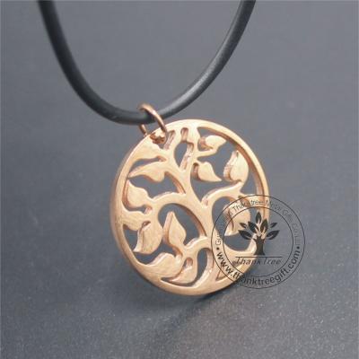 China Metal Pendants China Custom Design Stainless Steel Metal Logo Charm for sale