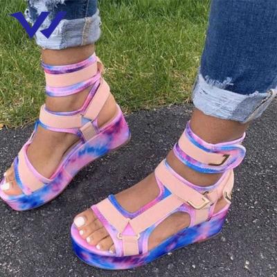 China Lightweight Platform Sandals Ladies Woman Sandals With Straps Rainbow Sandals Women for sale