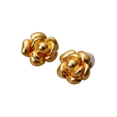 China 2022 TRENDY Brass Jewelry Classic Vintage Style Camellia Small Gold Stud Earrings French Flower Earrings For Women for sale