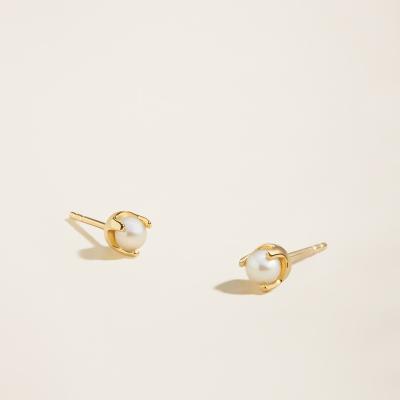 China Romantic 14k Solid Gold Cultured Mini Pearl Studs OEM ODM Manufacturer CVD Diamond Perfect for Gift for sale