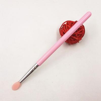 China Angular Blush Pink Single Silicone Cosmetic Brush Brochas De Maquillaje Best Selling Eyeshadow Brow Liner Lip Makeup Brushes for sale