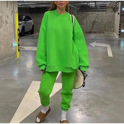 China JBeiL New Design Breathable Crewneck Sweatsuit 2 Pieces Set Women Clothing Solid Color Women Sweatsuit Set Tracksuit for sale