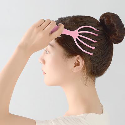 China Mini Handheld Head Head Massager Plastic And Silicone Claw Scalp Brain Relaxation Head Massager for sale