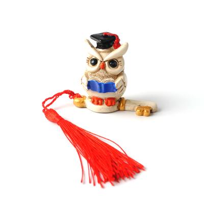 China Wholesale New Fashion Resin Cheap Primitive Home Decor Lovely Owl Craft From China for sale