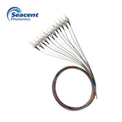 Chine Tresse optique de fibre de poutre de couleur de la veste 12 de LSZH/PVC avec le connecteur de Sc UPC à vendre