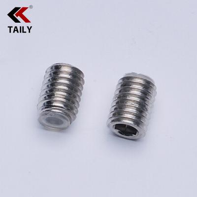 China General industry high quality zinc alloy interior and exterior thread furniture insert nut for sale