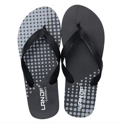 China New Fashion Men's Beach Sandals Men's Outdoor Slippers Custom Made Flip Flops Fashion Trend Design Men's Outdoor Slippers for sale