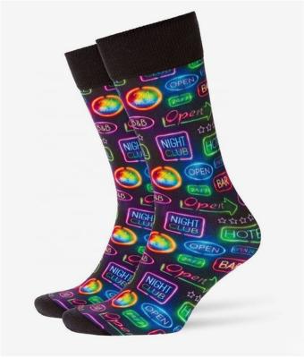 China Colorful 360 Degree Sublimation Printing Custom Crew Socks QUICK DRY Colorful Patterned Socks for sale