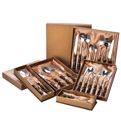 China Sustainable Gift Box Packing 2/4/6/8 Piece Set Spiral Pattern Handle Dinnerware Set Stainless Steel Flatware Set for sale