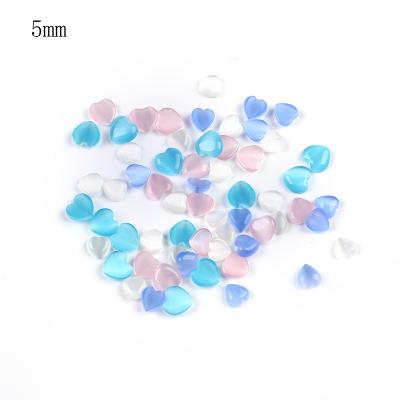 China Hot Sale Flat Gemstone Opal For Nail Art Cat Eye Stone 5mm Peach Heart Patch Cat's Eye Patch Gemstone for sale