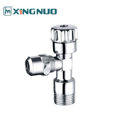 Chine Valve d'angle nickelée avec roue à main et capuchon de prise Valves à billes en laiton avec décoration détaillée à vendre