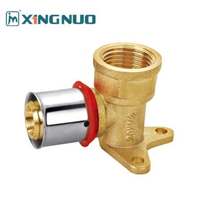 China Gepolijst zand geblazen en vernikkeld Messing T-shirt Compressie Fitting met zitplaats Hydraulische ring fittings elleboog roterende Te koop