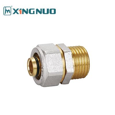 China Druckchromplattierte Messingweibliche PEX-Komprimierungsanlage 16-32MM PEX-Fittings Messingmännliche Steckdose PEX-Anlage zu verkaufen