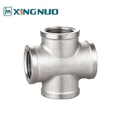 Chine Grade industriel Sable soufflé Finition nickelée Laiton plaqué Armatures de compression Pipe en fonte Armatures de tuyauterie à vendre