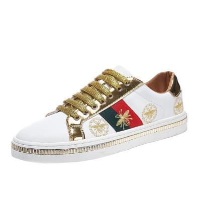 China Luxury Women Men Outdoor Sports Sneakers Fashion Trend Designer Sneakers Walking Summer Casual Shoes Bee Gold Embroidery for sale