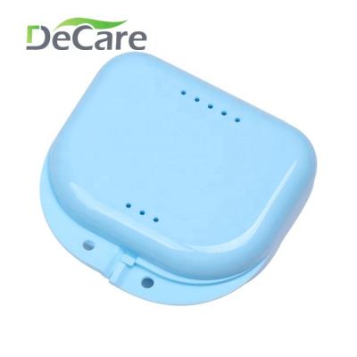 China Eco - Friendly Portable Denture Storage Box / Dental Retainer Case Denture Storage Box for sale