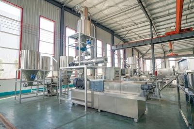 Chine Chien sec Cat Pet Food Production Line de capacité élevée faisant la machine à vendre