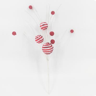 China 13 Inch Handmade Christmas Ornaments Tree Ball Pick Small White And Red Decor for sale