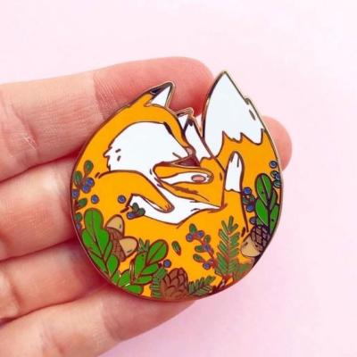 China World's Cheap High Quality Beautiful Charming Design Fox Shape Animal Coat Pins Bulk Lapel Pin Brooch Metal Craft Enamel Pin for sale