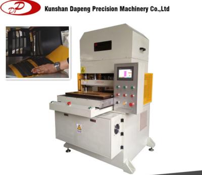 China Touch Screen Die Cutting Machine with 4 post and hydraulic driving max cutting force 40 Ton for sale