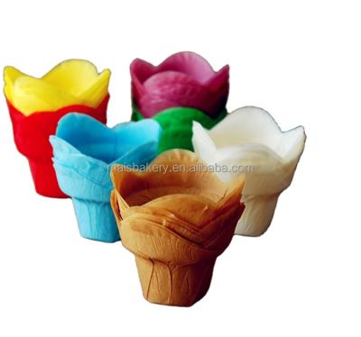 China Hot Selling Paper Multi Color Veneer Muffin Liners Baking Muffin Wrappers Venue Baking Cups With Nice Design For Bakery Use for sale