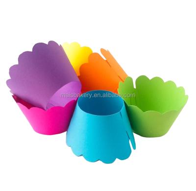 China Pinkycolor Cupcake Cup Holders Paper Laser Cut Bun Decor Decoration Wraps Paper Cupcake Case Trays for sale