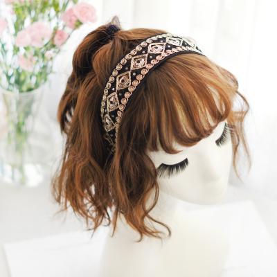 China Retro Vintage Yard Lace Embroidered Fabric Headband Korean Bohemian Ethnic Style Korean Headband Korean Headband AP287 for sale