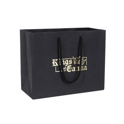 China Boutique Shopping Gift America Collection Black Material Recyclable Popular Gold Logo Customized Jewelry Paper Bag for sale