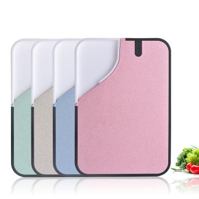 China Viable Multifunctional Straw Kitchen Non-slip Cutting Board Tools for sale