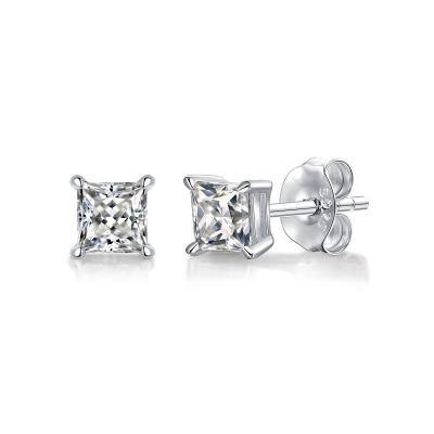 China Minimalist Vintage 925 Sterling Silver 18K Pure Gold Plated Princess Cut Moissanite Zircon 4 Claw Stud Earrings For Bulk Wholesales for sale