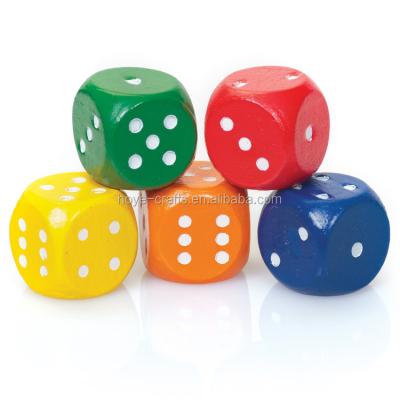 China Fashionable Custom Colorful Cube Dice Kids Play Wooden Dice Casino Dice for sale