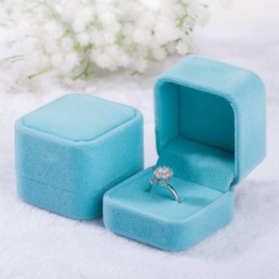 China Ornament Packaging Box Custom Luxury Velvet Ring Jewelry  Packing Storage Box Organizer for sale