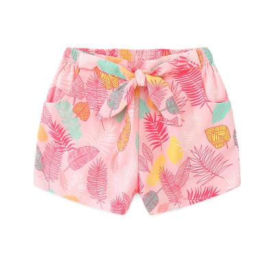 China Summer new pattern children girl shorts pants floral print casual hot selling woven bermuda shorts mid patterned shorts for sale