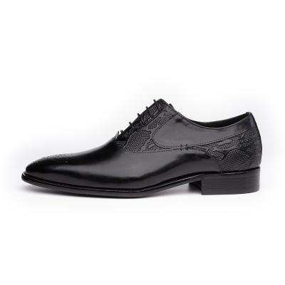 China Customized Breathable Handmade Black Quilted Casual Formal Leather Stylish Oxford Shoes For Men for sale